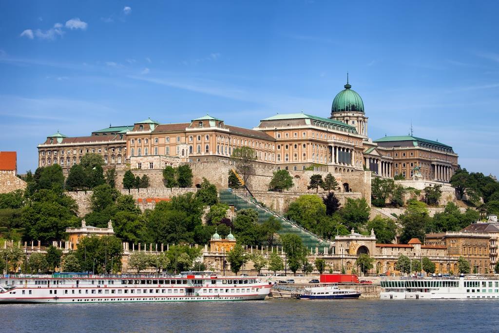 Budapešť s termálními lázněmi