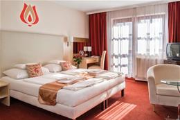 Hotel PIROSKA_dvoulůžkový pokoj s možností přistýlky