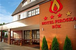Hotel PIROSKA